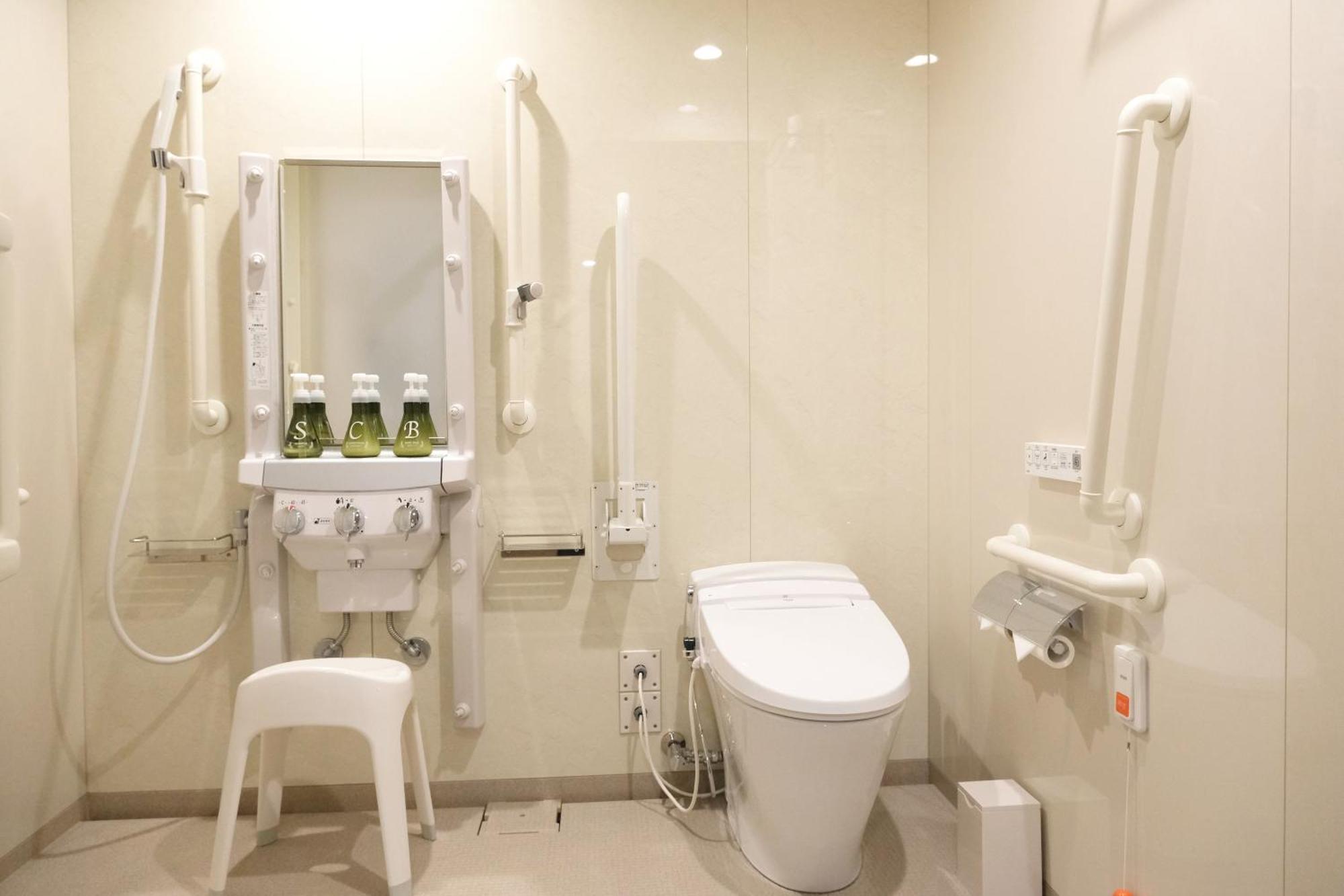 Luxcare Hotel Osaka Exterior photo